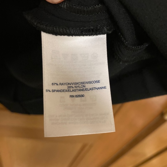 Lands End Ponte Sleeveless Dress, 8P - Picture 5 of 9